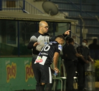 Treinador da Votuporanguense cobra atenção nos 90 minutos de jogo e fala sobre os ‘detalhes do futebol’  (Foto: Rafael Bento/CAV)