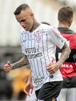 Luan em ação pelo Corinthians contra o Ituano em Itaquera (Foto: Rodrigo Coca/Ag. Corinthians)