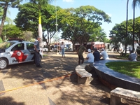 Viaturas compareceram até o local, após denúncias de briga 