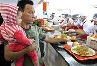 A rede de restaurantes Bom Prato serve diariamente mais de 82 mil refeições em 50 unidades (Foto: Divulgação)