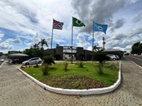 Flávio Bolsonaro e Tarcísio de Freitas são os favoritos dos vereadores da Câmara Municipal