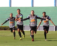 O Cavinho bateu a equipe do Mirassol no estádio municipal José Maria de Campos Maia, na tarde de quarta-feira (15) (Foto: Rafael Bento/CAV)