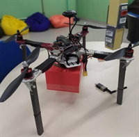 Os alunos propuseram usar um drone para entregar o soro antiveneno de forma mais rápida e eficiente (Foto: Divulgação)