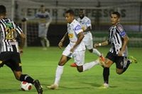 A Votuporanguense encara amanhã a equipe do Comercial na primeira partida da semifinal da Série A3 (Foto: Rafael Bento/CAV)