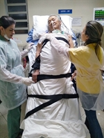 O setor de Fisioterapia ganhou um forte aliado: a prancha ortostática (Foto: Santa Casa)