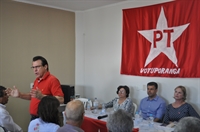 O presidente do PT no Estado, Luiz Marinho, participou do encontro do PT na cidade