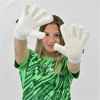 Goleira de Álvares Florence vai participar da Copa do Mundo Sub-17 com a Seleção Brasileira