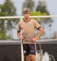 O atleta Cauari Carmo Simão Santos, de 19 anos, já está treinando pelo CAV e luta para conquistar a artilharia da Copa São Paulo  (Foto: Rafael Bento/CAV)