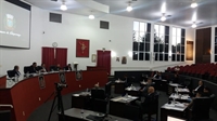 Cinco projetos de lei foram votados e aprovados na sessão de ontem da Câmara Municipal (Foto: Daniel Castro/A Cidade)