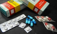 Segundo a Secretaria, neste momento uma das dificuldades é a escassez de matéria-prima utilizada pela indústria farmacêutica. (Foto: Arquivo/Agência Brasil)