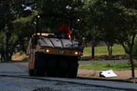 O programa “Asfalto Novo” avançou nos últimos dias por ruas do centro e do Comerciários (Foto: Prefeitura de Votuporanga)