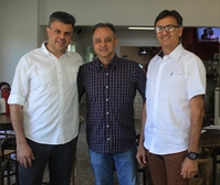 Santa Casa recebe deputado estadual João Paulo Rillo (Foto: Divulgação/Santa Casa)