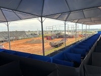 Zé Henrique e Gabriel se apresentam no Rodeio de Valentim