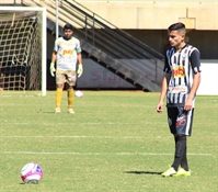 O time da Votuporanguense vai a São Bernardo do Campo, onde enfrenta o time da casa (Foto: Rafael Nascimento/CAV)