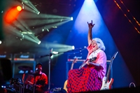 Assary recebe Geriatricus em noite inédita de música, humor e nostalgia