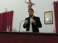 Osvaldo afirmou que o programa ficou há duas semanas paralisado na cidade 