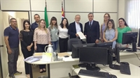 Servidores e juiz do Trabalho junto com o diretor executivo do Hospital de Câncer de Barretos (Foto: Arquivo Pessoal)