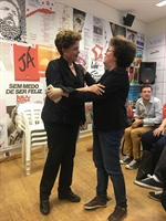 A ex-presidente Dilma Rousseff e a presidente do PT em Votuporanga, Rosa Maria Chiquetto (Foto: Arquivo Pessoal)