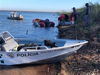 Vítimas foram localizadas já sem vida após naufrágio (Foto: Polícia Ambiental)