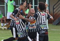 A partida da tarde de hoje é decisiva para as duas equipes na segunda fase da Copa Paulista (Foto: Rafael Nascimento/CAV)