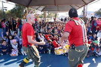 Fliv terá show de circo todos os dias