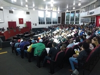  Prefeitura apresenta benefícios aos bolsistas do Votuporanga em Ação (Foto: Divulgação/Prefeitura de Votuporanga)