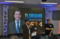 Floriano Pesaro, Carlão Pignatari e Junior Marão no lançamento da campanha em Votuporanga (Foto: Daniel Castro)