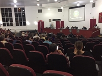 Durante a reunião, foram aprovados três projetos da Prefeitura e dois dos parlamentares (Foto: A Cidade)