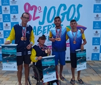 Nadadores da equipe ACD do Centro de Formação conquistaram 11 medalhas (Foto: Centro de Formação)