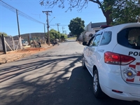 O idoso, de 63 anos, precisou ser transferido para o Hospital de Base de Rio Preto diante da complexidade dos ferimentos (Foto: A Cidade)