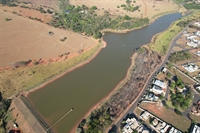 Em razão do rigoroso período de estiagem e chuvas fracas, Saev Ambiental alerta sobre a importância do uso consciente do recurso natural (Foto: Saev)