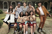 O Cine Votuporanga exibe, a partir de hoje até o dia 31, o filme nacional “Tudo por um Pop Star” diariamente (Foto: Divulgação)