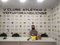 Júlio Sérgio foi anunciado ontem como o novo treinador do Clube Atlético Votuporanguense (Foto: A Cidade)
