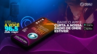O aplicativo da Rádio traz música e informação em tempo real e oferece o contato direto com os locutores do estúdio (Imagem: Divulgação)