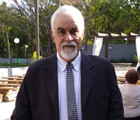  Armando Medeiros Júnior, 64 anos