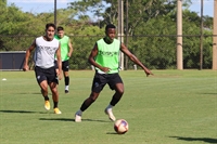 A equipe Sub-20 da Votuporanguense estreia no dia 4 de janeiro contra o Monte Azul Paulista e definiu a lista com 30 atletas para a disputa  (Foto: Rafael Bento/CAV)