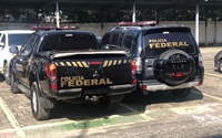 Viaturas da PF clonadas que foram usadas em assalto milionário no Aeroporto de Guarulhos — Foto: Kleber Tomaz/G1