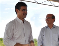 O prefeito João Dado recebeu a confirmação de que a emenda indicada pelo Deputado Federal, Rodrigo Garcia, no valor de R$ 1,2 milhão será liberada (Foto: Divulgação/Prefeitura de Votuporanga)