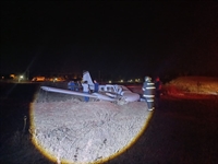 Avião do provedor da Santa Casa faz pouso forçado em pasto da zona Sul de Votuporanga (Foto: A Cidade)