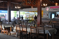A venda de bebidas alcóolicas está proibida, a partir das 20h, em bares, restaurantes e conveniências (Foto: A Cidade)
