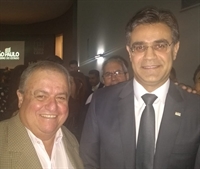 Liberato Rocha Caldeira, presidente da Amop, e o vice-governador Rodrigo Garcia no lançamento do Nossa Casa (Foto: Arquivo Pessoal)