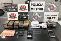 Material apreendido pela Polícia durante o registro da ocorrência (Foto: Divulgação/Polícia Militar)