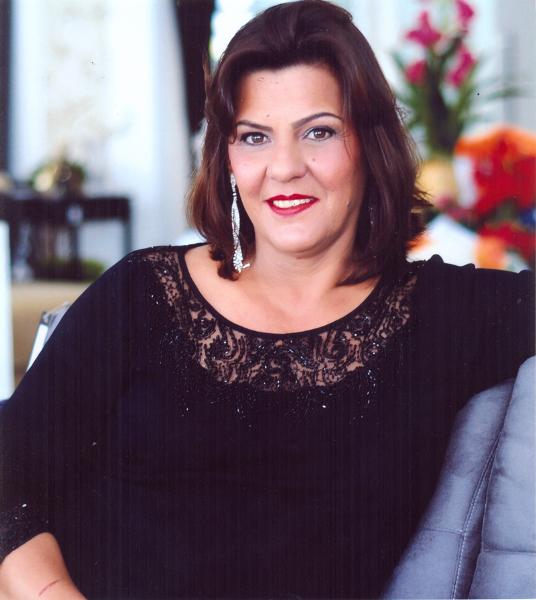 Hoje (22/05), Rita de Cassia Cortez Kattwinkel (leia-se Votuporanga Palace), completa mais um ano e recebe os cumprimentos do esposo Waldir, dos filhos Hery Jr., Ketlin e Cintia, e dos netos João Victor e Henzo. Parabéns!