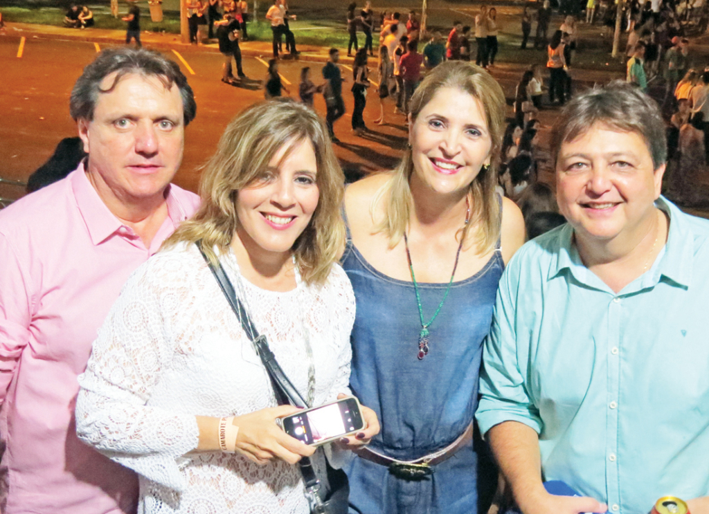 Em evento concorrido – os amigos Leandro Amorim, Daniel Murata, Victor Lanza e Henrique Segatt